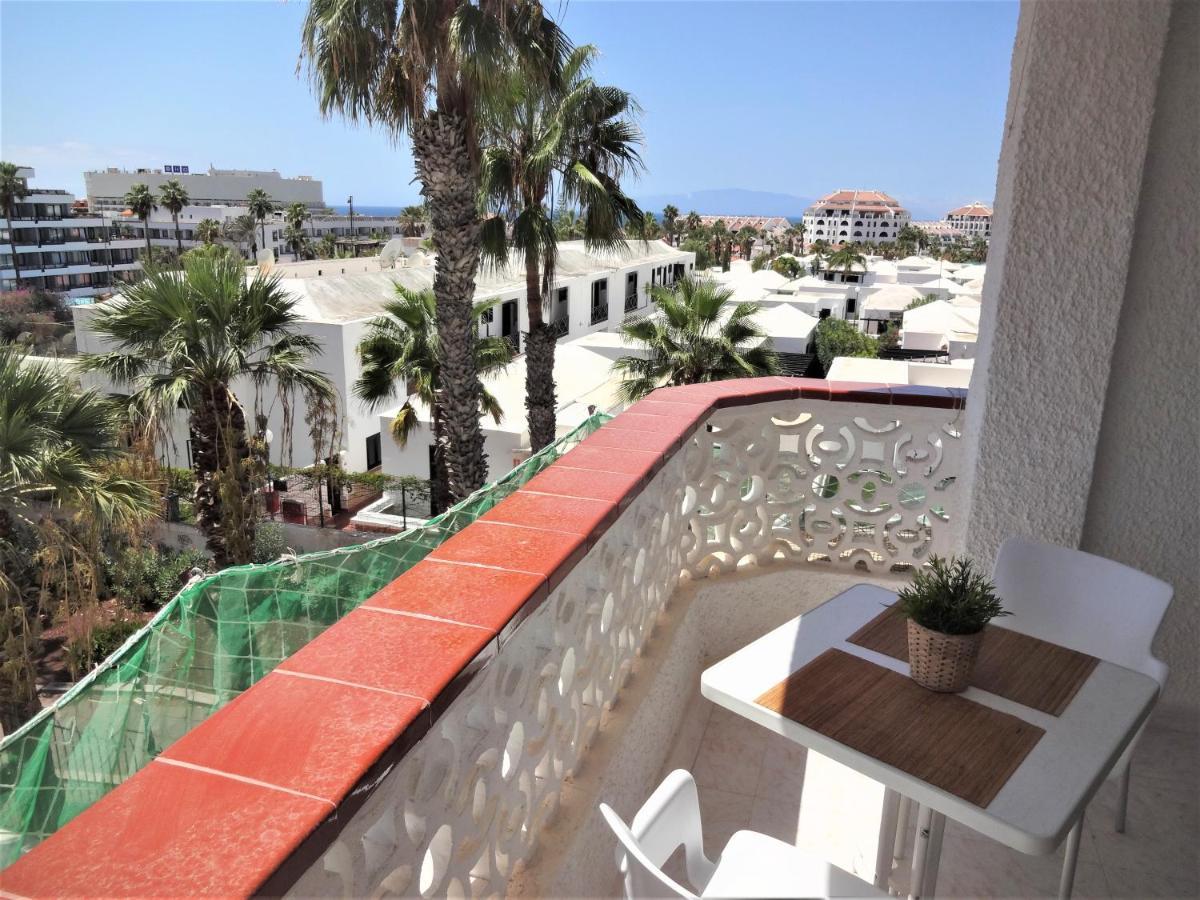 Apartment With A Large South-Facing Balcony, Sea View And Wifi In Las Americas Center Playa de las Américas Exterior foto