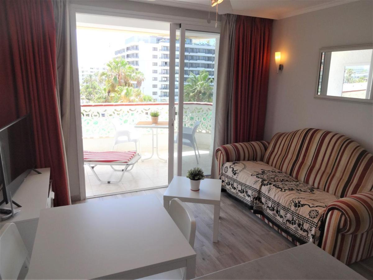 Apartment With A Large South-Facing Balcony, Sea View And Wifi In Las Americas Center Playa de las Américas Exterior foto