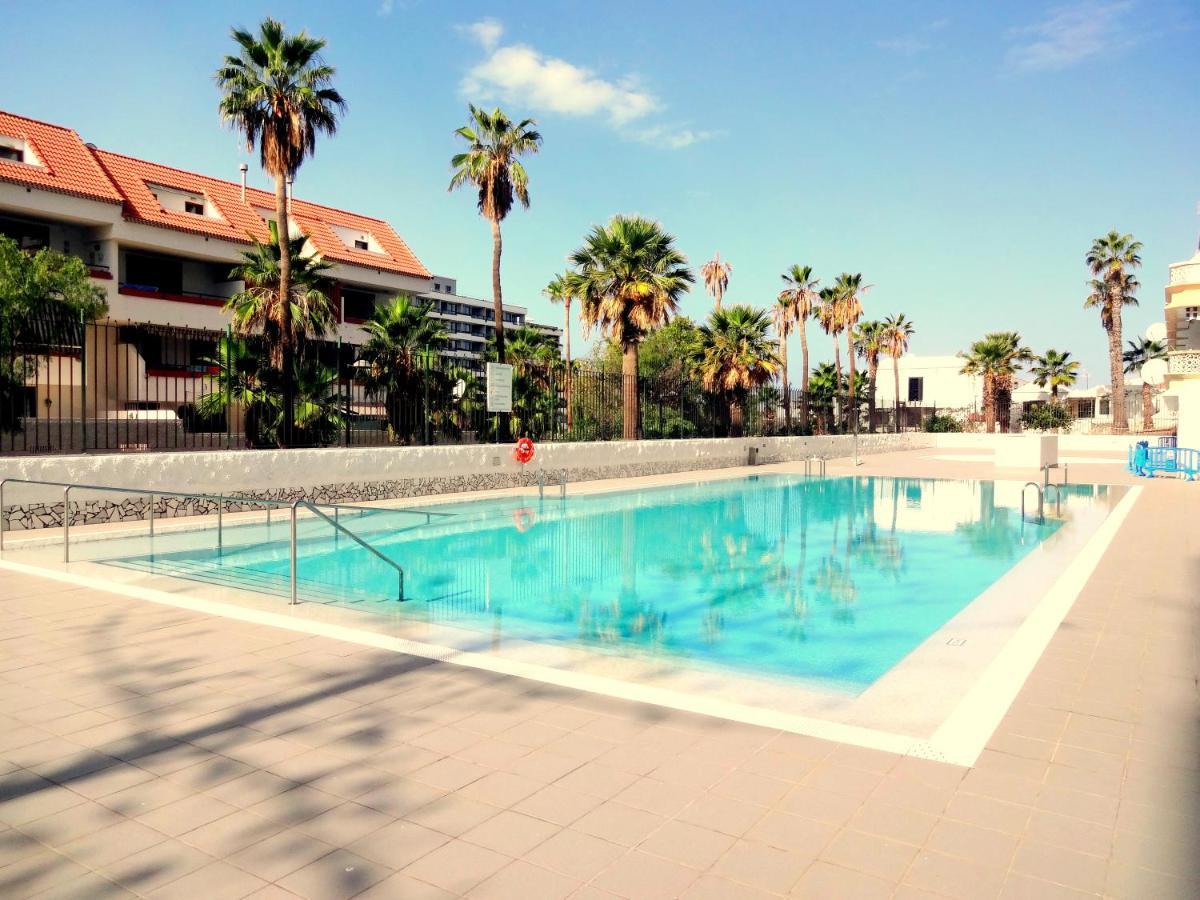 Apartment With A Large South-Facing Balcony, Sea View And Wifi In Las Americas Center Playa de las Américas Exterior foto